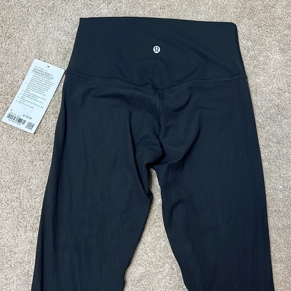 Lululemon Align Ribbed High-Rise Pant 25" in Black Size 6 - Picture 8 of 10